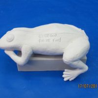 scioto 2431 large frog sill sitter(FR 1) 9"L bisqueware