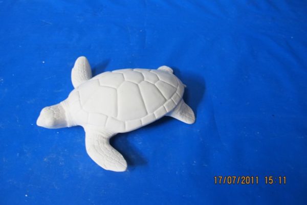 doc holiday 1452 sea turtle for sea base (FR 16)  7"H  bisqueware