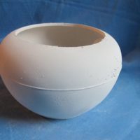 VASE 333 large african violet bowl (tom jones V 41)  11cmH,17cmW  bisqueware