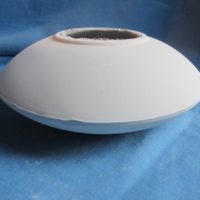 VASE 302 mars ufo heather sml squat vase (tom jones V60)  8cmH,18cmW,7cm opening  bisqueware