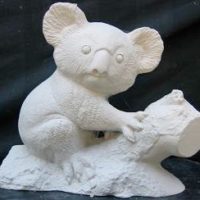 duncan 746A koala on log (KOB 1)  bisqueware